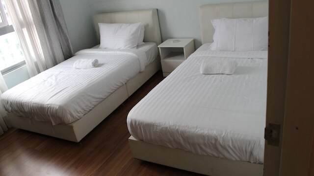 ピースフル サービス スイーツ アット タラゴン プテリ ビンタン