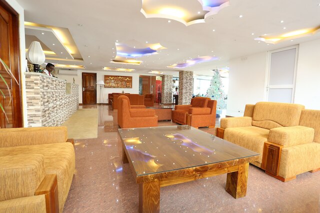 ホテル ユーロランカ コロンボ