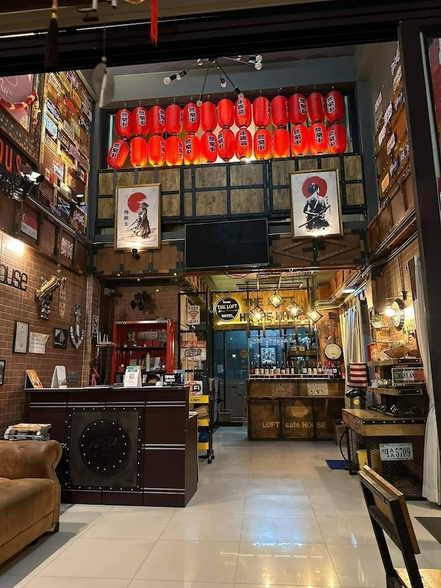 ザ ロフトハウス サンサーイ