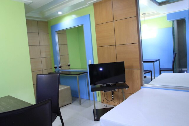 ワン セレナタ ホテル バコール