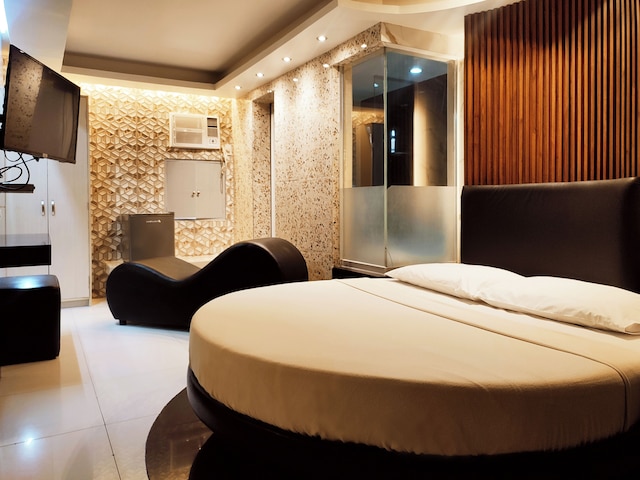 ワン セレナタ ホテル バコール