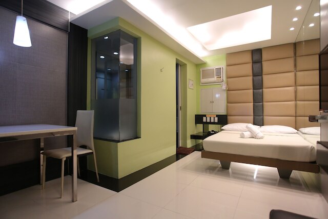 ワン セレナタ ホテル バコール