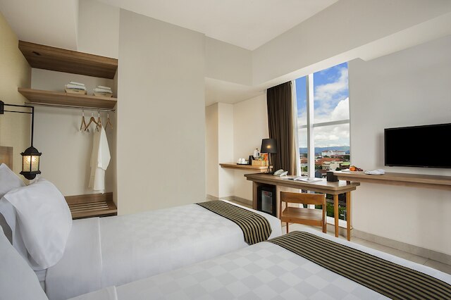 カズ トゥグ ホテル ジョグジャカルタ