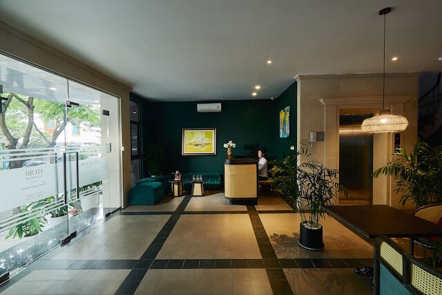 ブルームクラシック - ホテルとビストロ