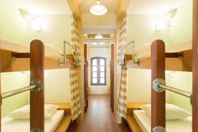 バーン アンド ベッド ホステル