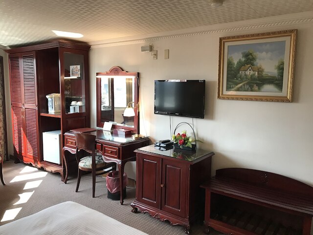 サンライズ ホテル台南 (日升大飯店)