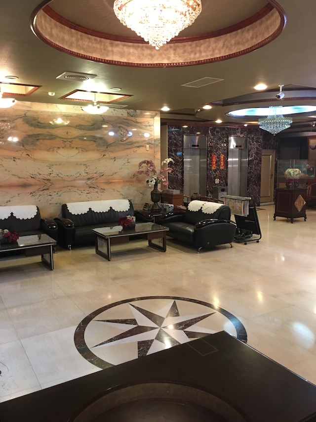 サンライズ ホテル台南 (日升大飯店)