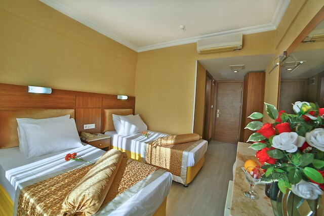 ザ センター ホテル