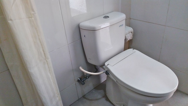 ニョマン バドリ ホームステイ