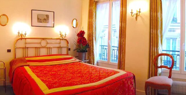 オテル ラ サンギンヌ