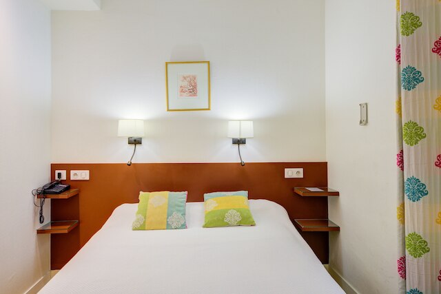 オテル ラ サンギンヌ