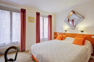 オテル ラ サンギンヌ