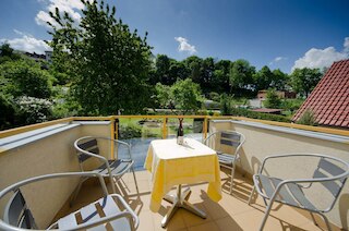 ホテル ガルニ ポッド スカルコウ