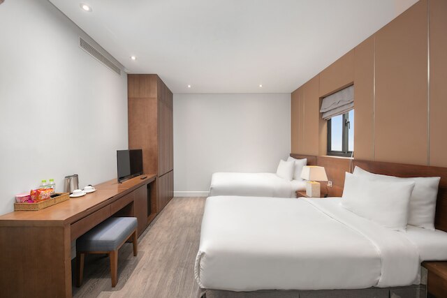 アヴォラ ホテル