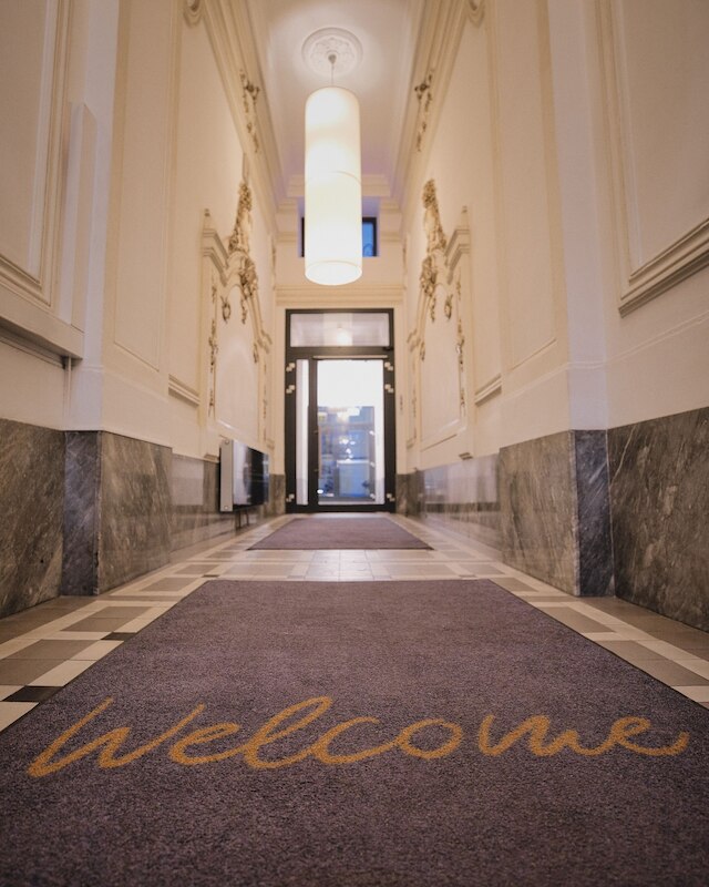 ホテル ラトハウス ワイン & デザイン