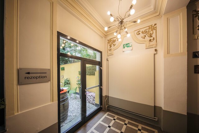 ホテル ラトハウス ワイン & デザイン