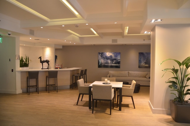 リビエラ ラグジュアリー リビング アット ザ デコプラージュ