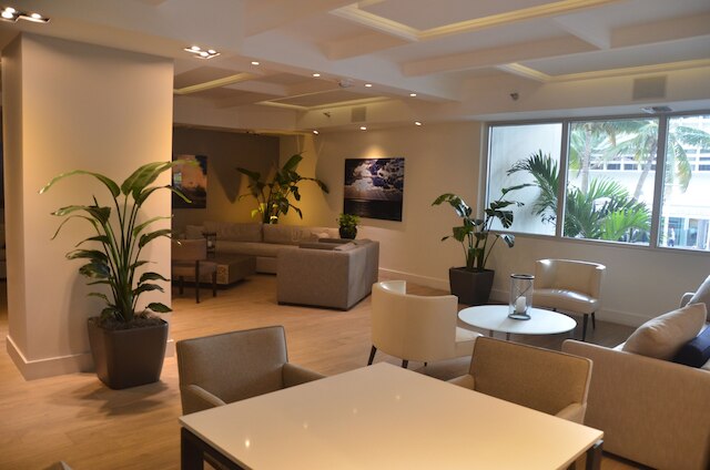 リビエラ ラグジュアリー リビング アット ザ デコプラージュ