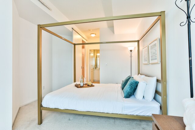 ヴィブラント アーバン コンド 2 ベッド 2 バス