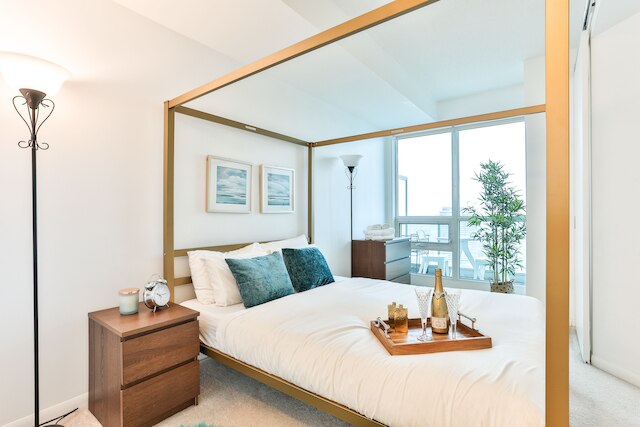 ヴィブラント アーバン コンド 2 ベッド 2 バス