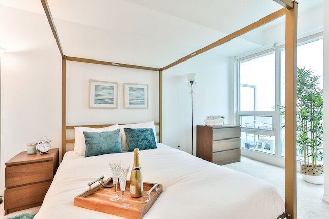 ヴィブラント アーバン コンド 2 ベッド 2 バス