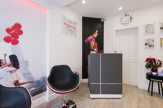 ウェンブリー パーク ホテル