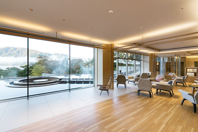 箱根 芦ノ湖 はなをり