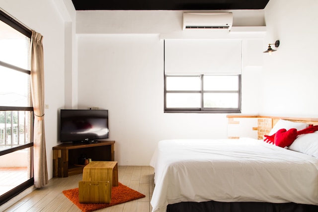 オーツ ベッド アンド ブレックファスト (燕麥小別館)