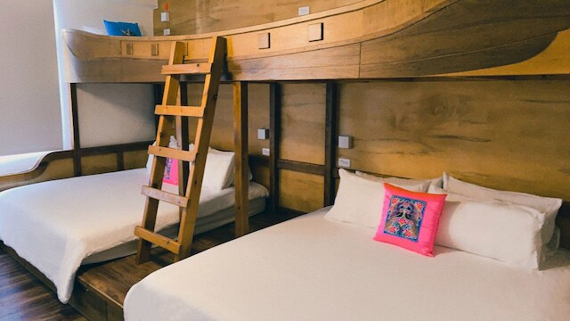 ドック イン 台南 (旅人船說)