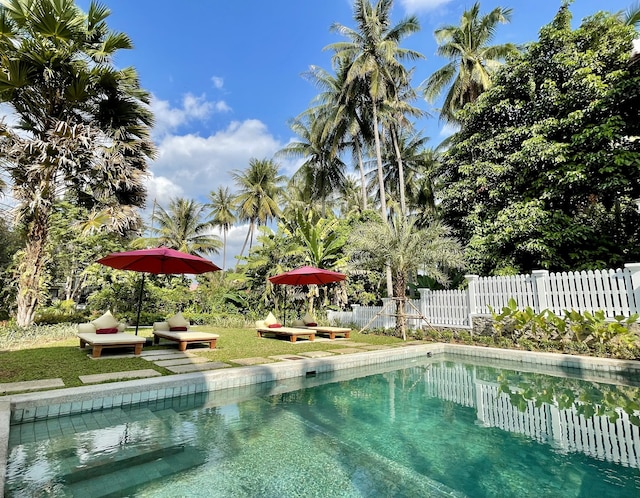 パラソル ブラン ルアンパバーン