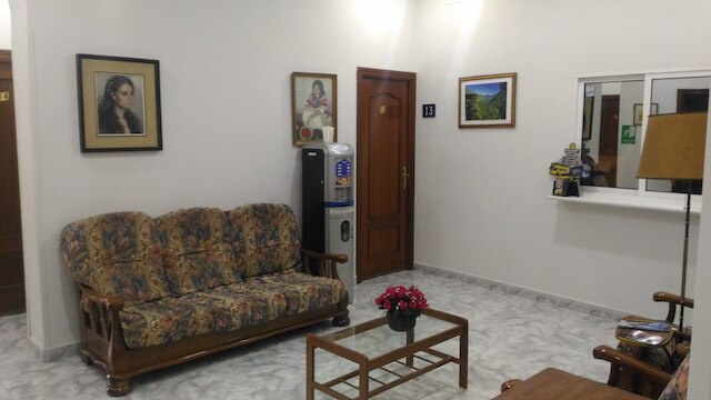 ホスタル パラシオス フエンカラル