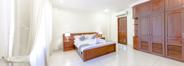 ハンプトン ホテル & アパートメント