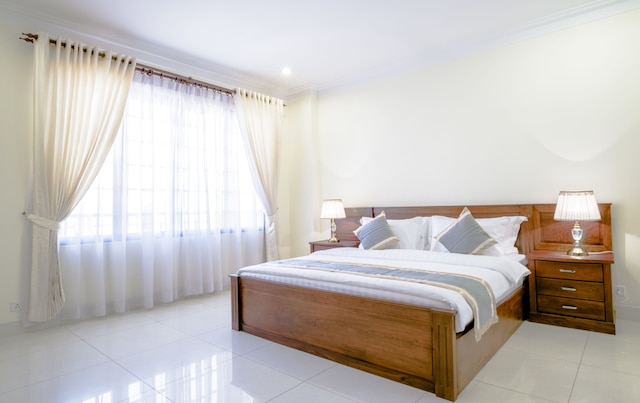 ハンプトン ホテル & アパートメント