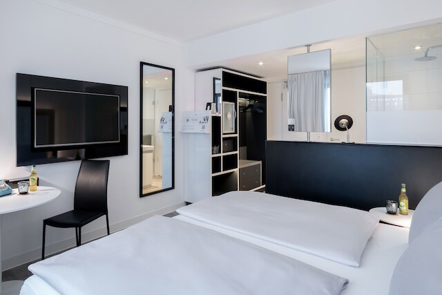 インサイド バイ メリア ハンブルク ハーフェン