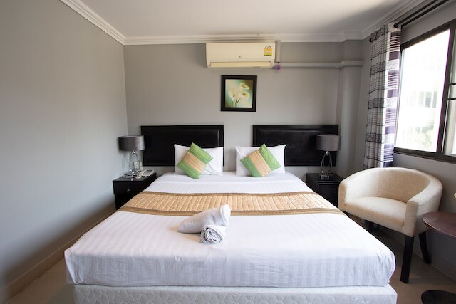 Q&D スイート マンション 3