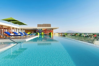 アロフト アルアイン