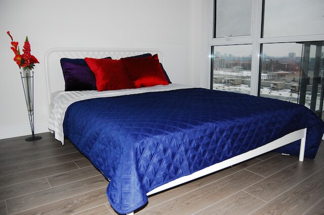 ショップス アット ドン ミルズ ファーニッシュド アパートメンツ