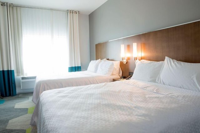 フォーポイントバイシェラトン マイアミ エアポート