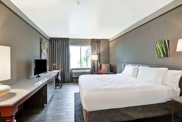 ヒルトン ガーデン イン フェニックス / テンピ ASU エリア