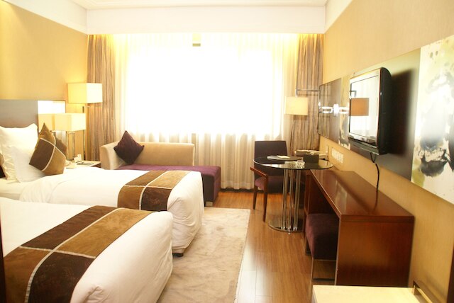 西安チュージャン ホテル (曲江百事特威酒店)