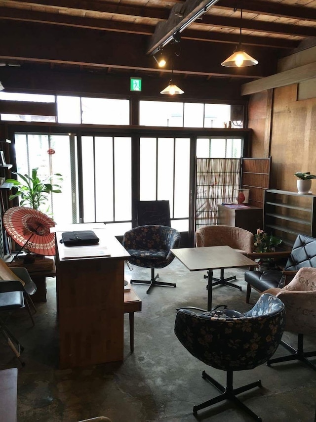 町家salon&stay 初華 ui-ca