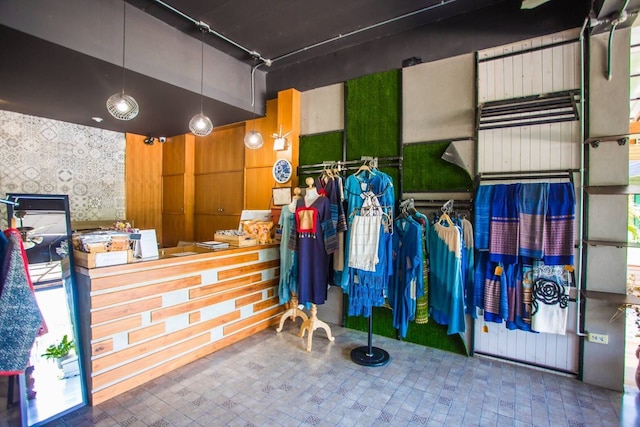 アナンタヤ ホーム プレー