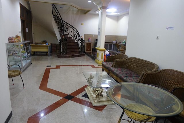 ザ バックパッカー スマラン - ホステル