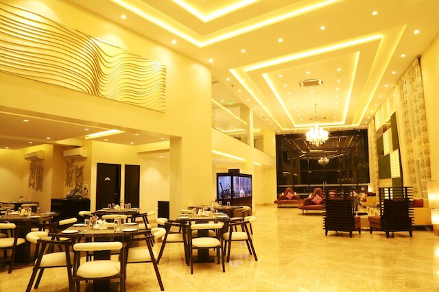 ザ フローラ グランド