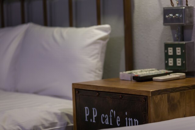 ピース プリズン カフェ イン (和平公獄)