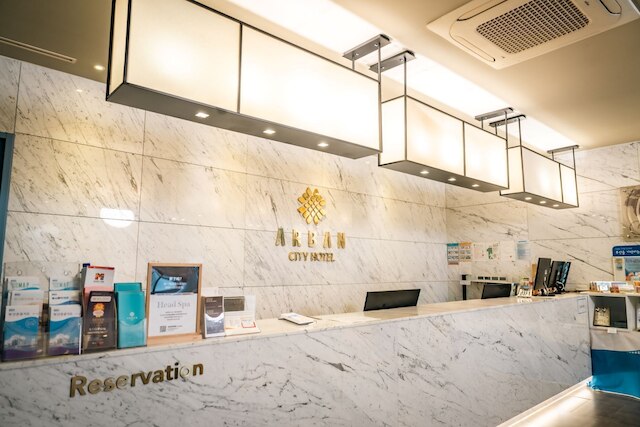 アーバン シティ ホテル