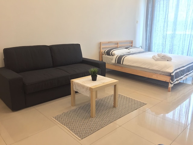 ボルネオ コースタル レジデンス - イマゴ モール