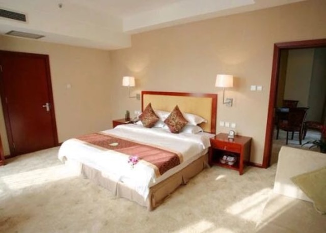 フアシャン マウンテン インターナショナル ホテル (西安华山国际酒店)