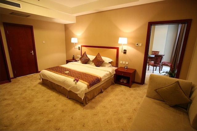 フアシャン マウンテン インターナショナル ホテル (西安华山国际酒店)