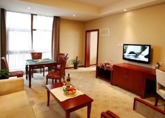 フアシャン マウンテン インターナショナル ホテル (西安华山国际酒店)